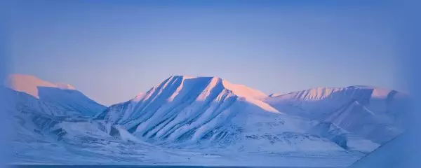 Arctic-World-Archive