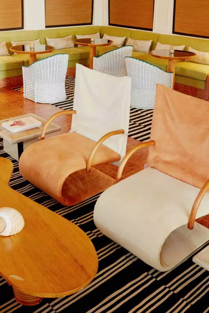 palm-heights-grand-cayman-beach-hotel-gabriella-khalil styl karaibskiej rezydencji z lat 70. 13