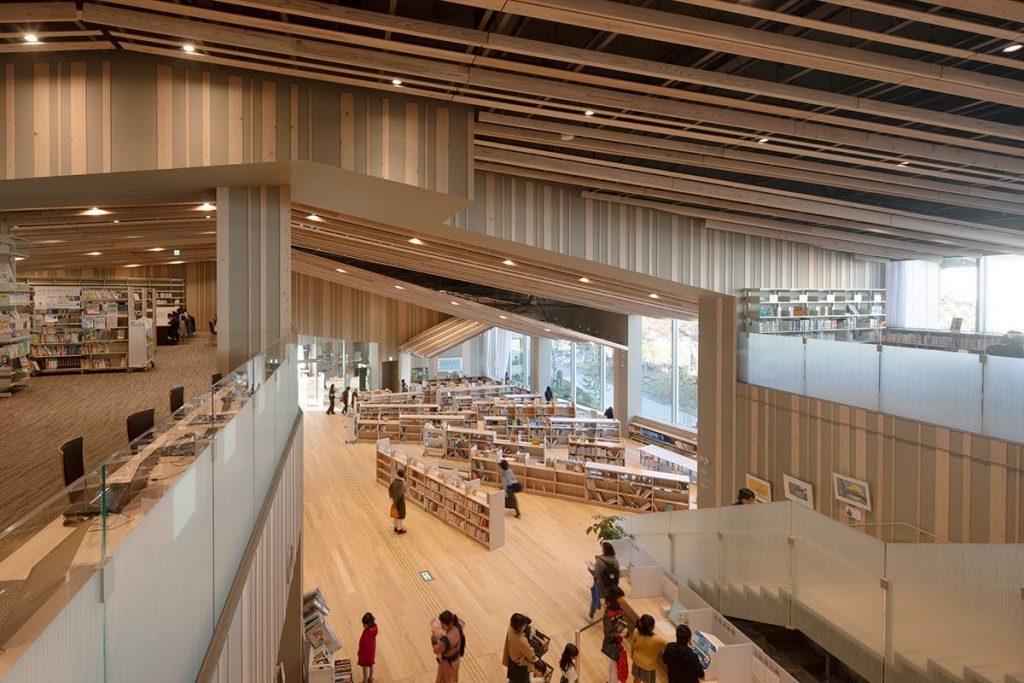Biblioteka Moriyama | Kengo Kuma 3 © Kawasumi・Kobayashi Kenji Photograph Office