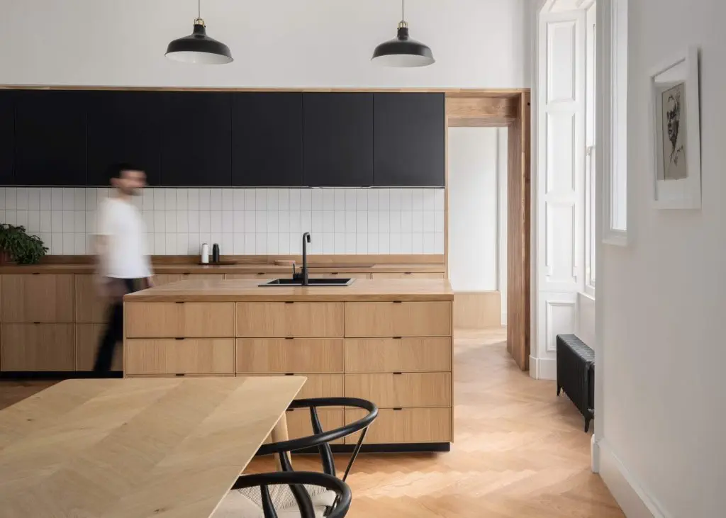 miejski styl Edinburgh Apartment | interior design Luke and Joanne McClelland