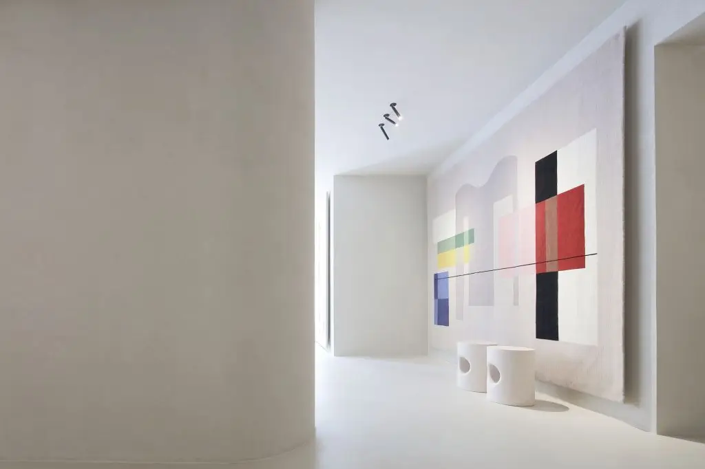 Elisa Ossino Studio - Amini Showroom 05