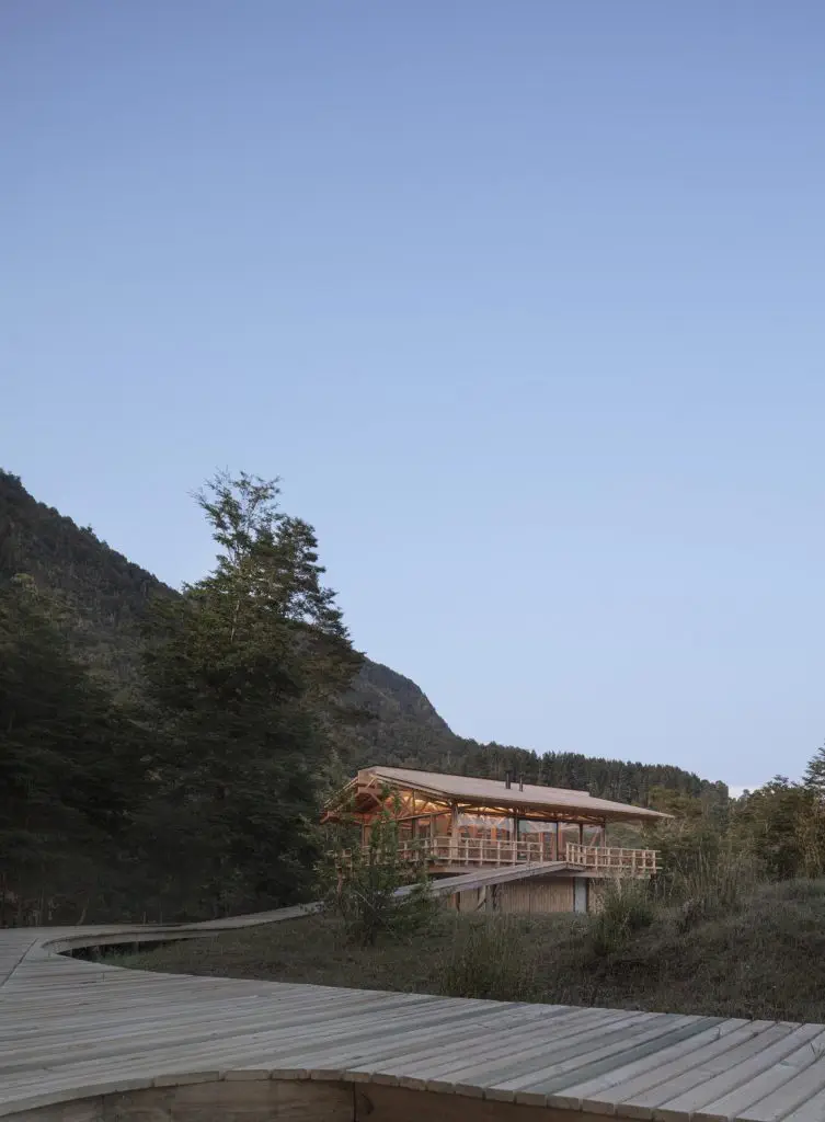 Guillermo Acuña Arquitectos Asociados nowoczesna interpretacja chile 03