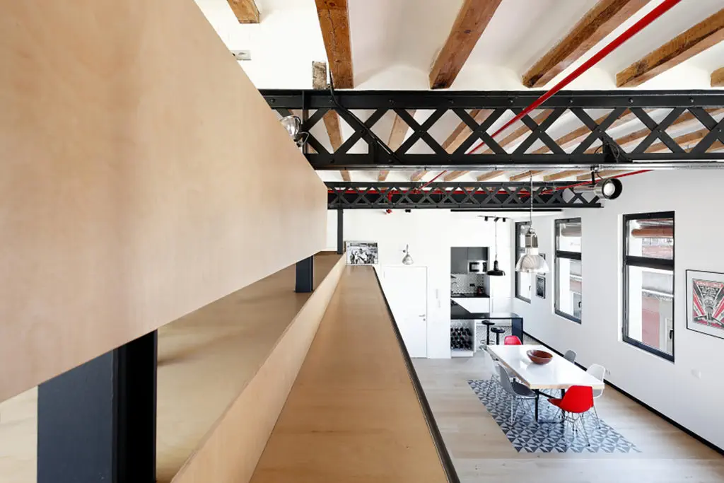 Industrial Loft Grober : Meta-studio 01