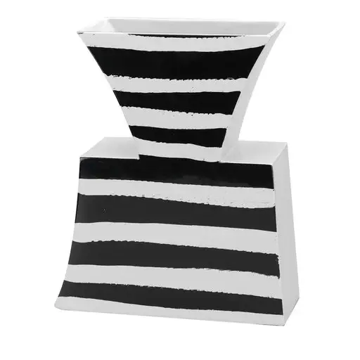 POST DESIGN - CANDY VASE BY ROGER SELDEN