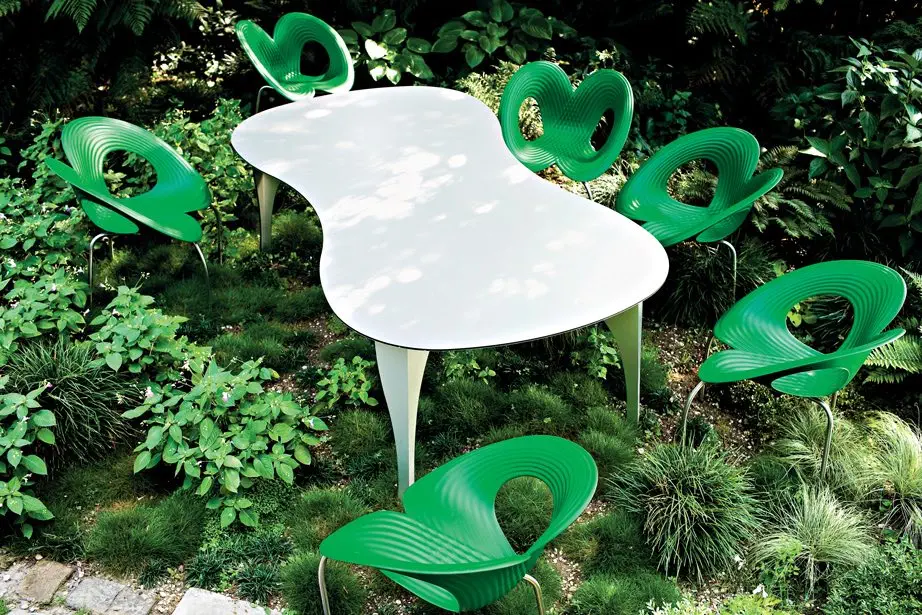Ripple Chair Ron Arad © Studio Eye 02