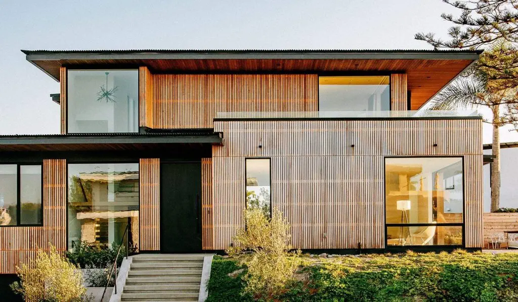 Seaside Reef House 01