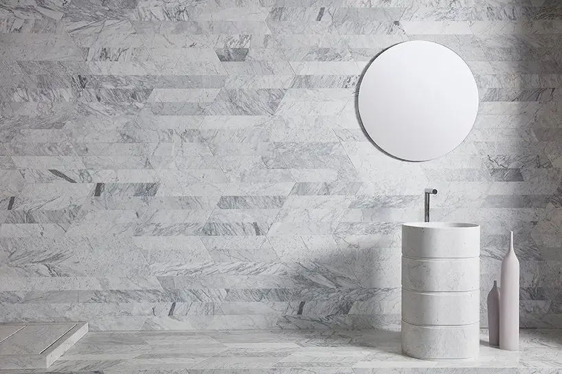 bath line- ‘trullo’ free-standing washbasin in white carrara marble walls&floors- ‘dedalo’ wall covering by claesson koivisto rune