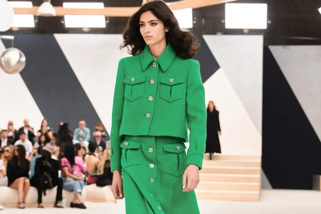 Chanel na jesień-zimę 2022/23-pointofdesign.pl