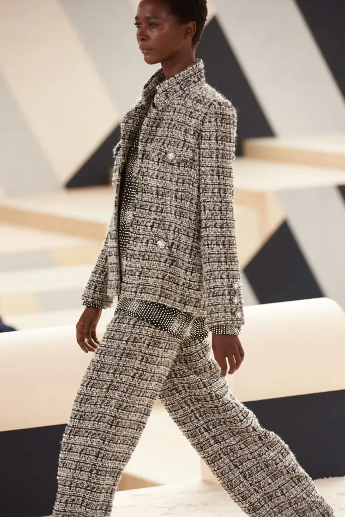 Chanel na jesień-zimę 2022/23-pointofdesign.pl