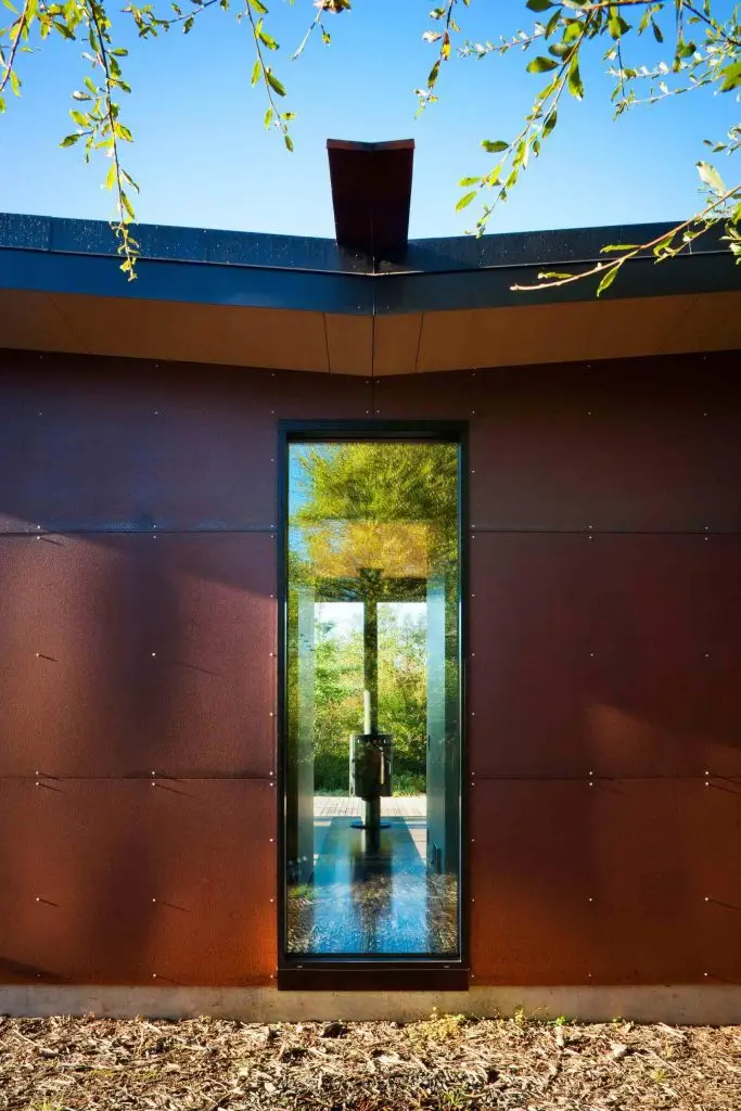 false-bay-szklana kabina magiczny domek olson-kundig 03