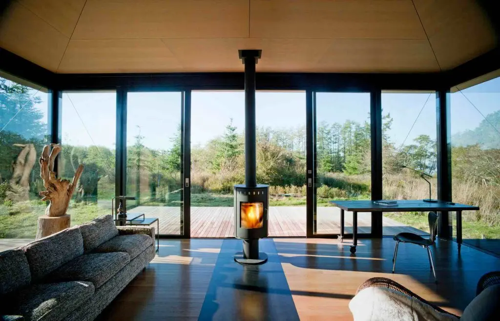 false-bay-szklana-kabina-magiczny-domek-olson-kundig-08