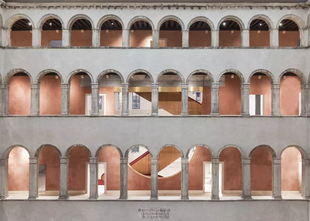 Fondaco dei Tedeschi w Wenecji - projekt renowacji zabytkowego pałacu.